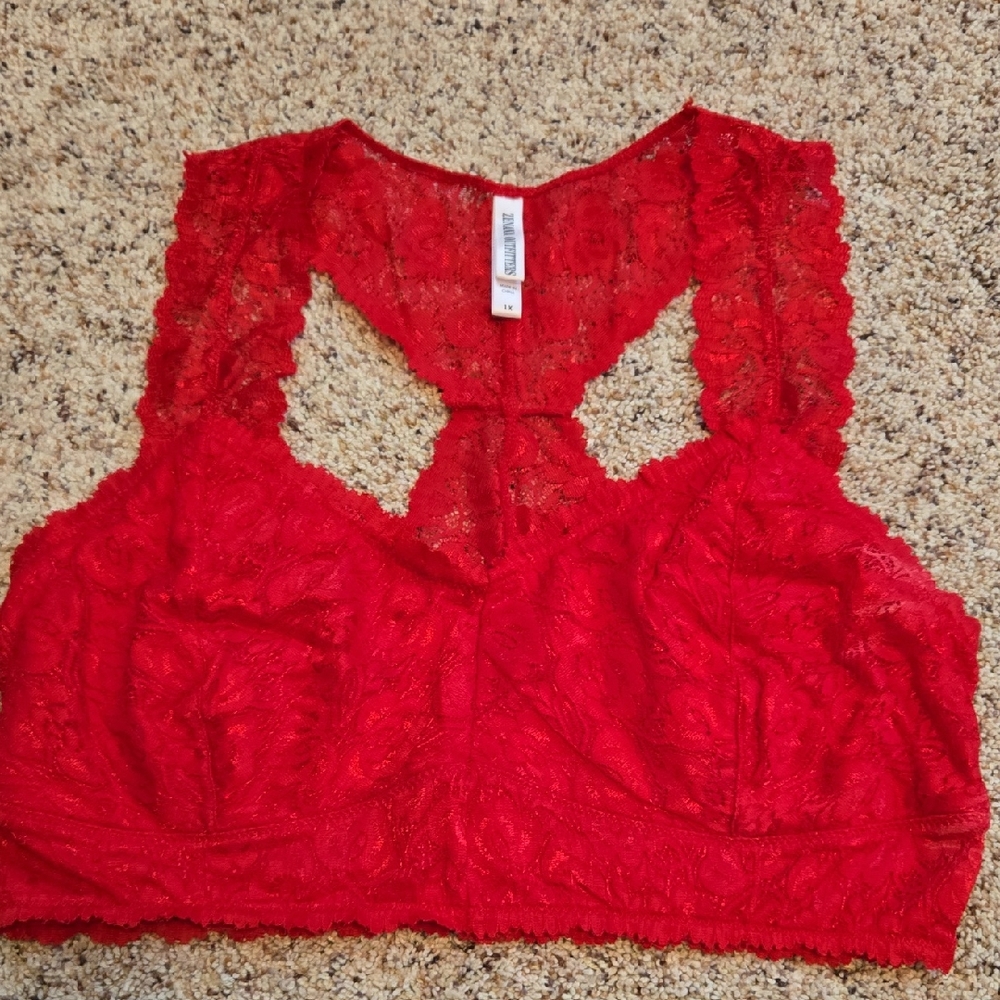 Zenana Outfitters Lace Bralette Size 1X Red New